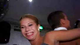 Tvrdi momak ponižava ...