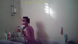 Mužjak for porno je  ...