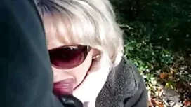 Lijepa Taylor skače  ...