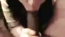 Ebony se bavila oral ...