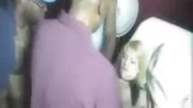 Slatka brineta s izv ...