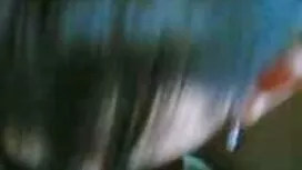 Mlada lijepa djevojk ...